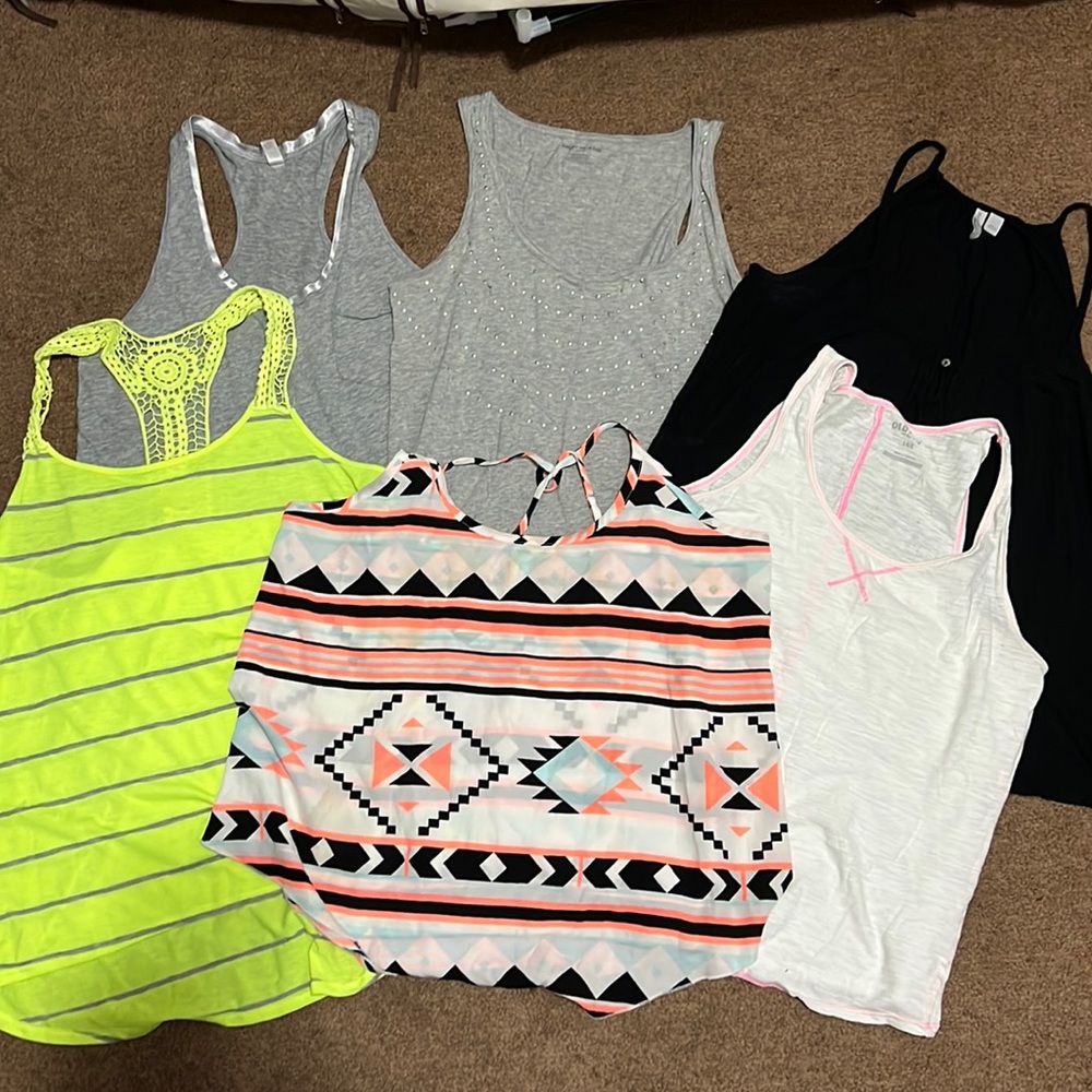 Tank Lot - please read details for size and color info